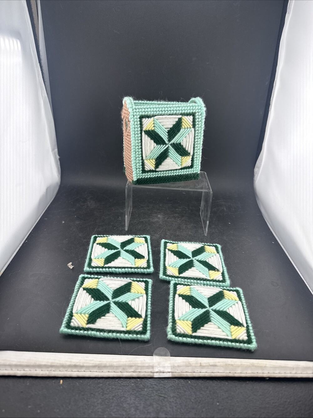 Vtg Plastic Canvas Coaster Set of 4 with Holder Green Quilt Block Needlepoint